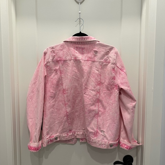 BN Distressed Pink Jean Jacket Large - Picture 3 of 5